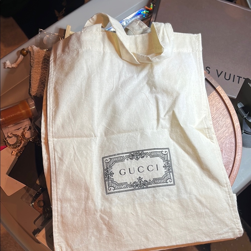 Gucci Cream Canvas Tote with Vintage Logo